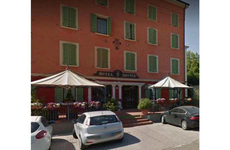 Hotel Daunia Modena Exteriör bild
